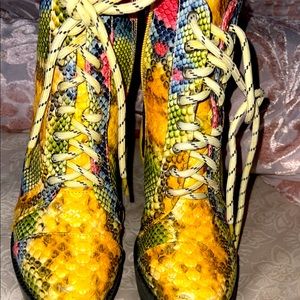 Multicolored ankle boots